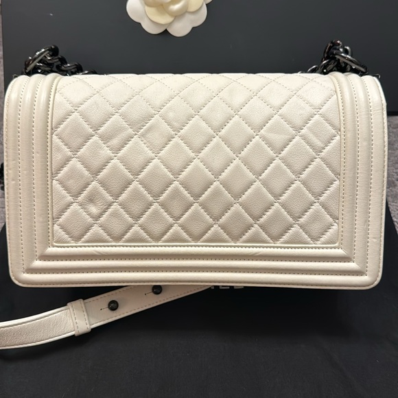 Authentic Chanel Ivory Black Boy Flap Bag - Picture 6 of 15